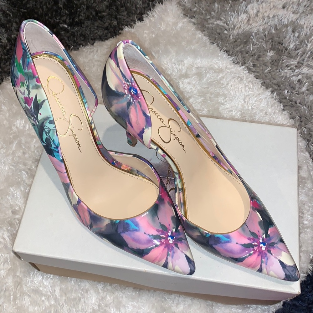 Jessica Simpson heels